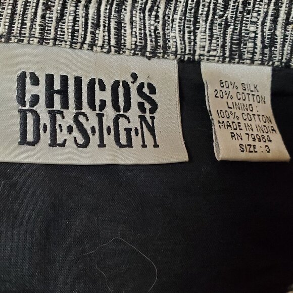 #245 Chico's Grey Subtly Striped Button-Down Dress Shirt Size 3 (16) - Picture 7 of 8